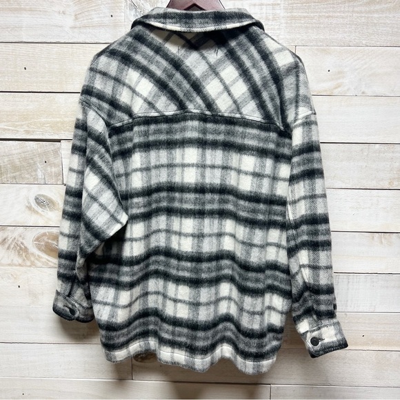 Zara Plaid Flannel Shacket Button Up Womens Large Black White‎ Wool Blend Jacket - Picture 3 of 10
